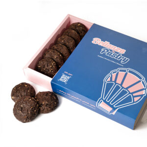 کوکی شکلات فندق فیلینگ کرم شکلات